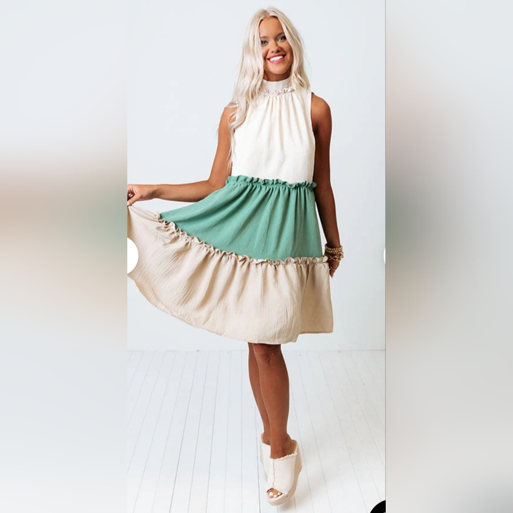 Strug & Bolt Sleeveless Dress size L